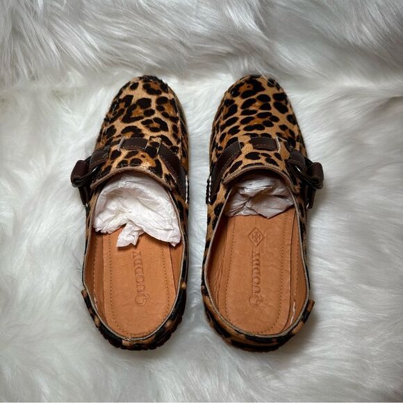 NIB Quoddy's Ring Mule in Leopard Haircalf - Picture 5 of 10